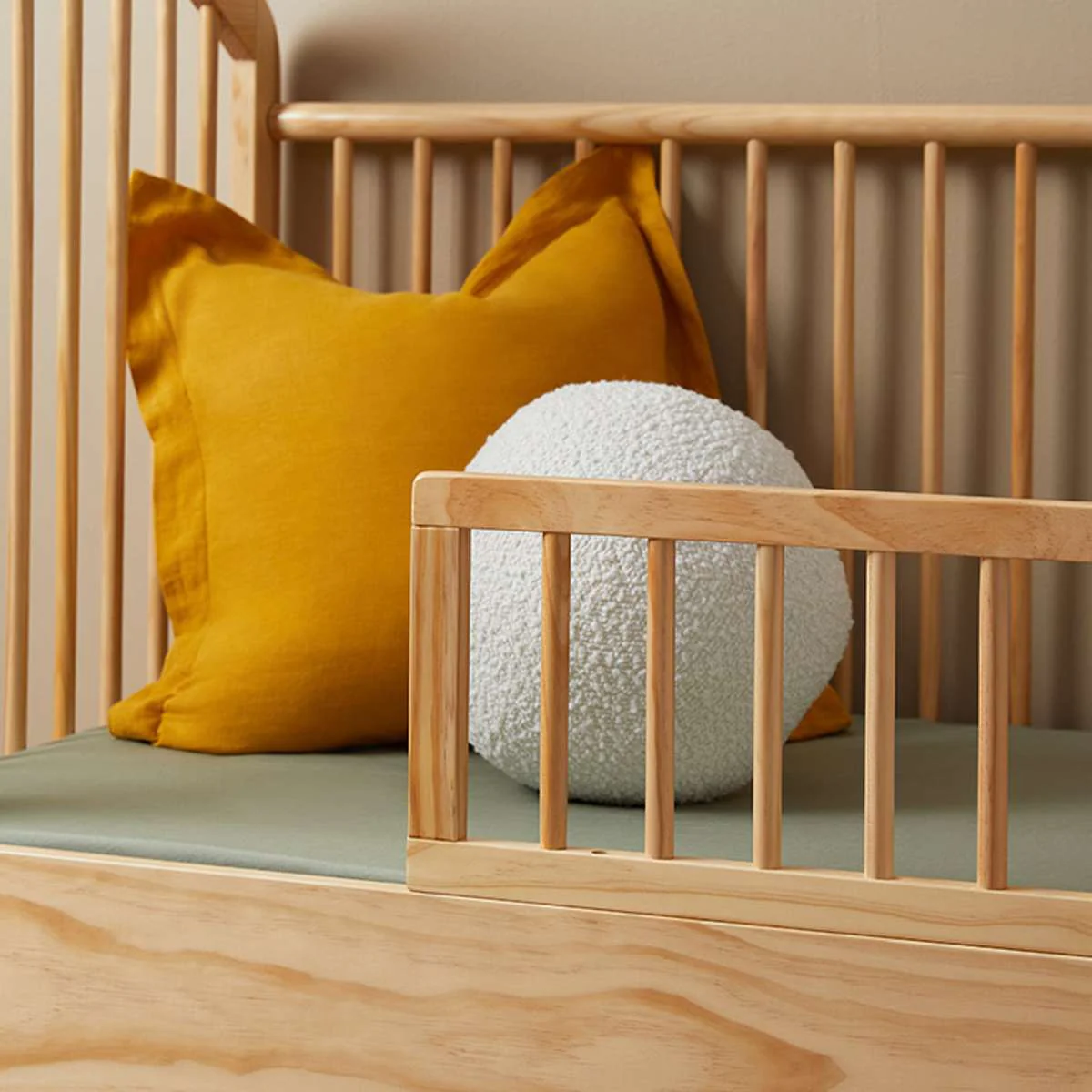 Archie Natural 3-in-1 Cot Conversion Bundle - Image 5