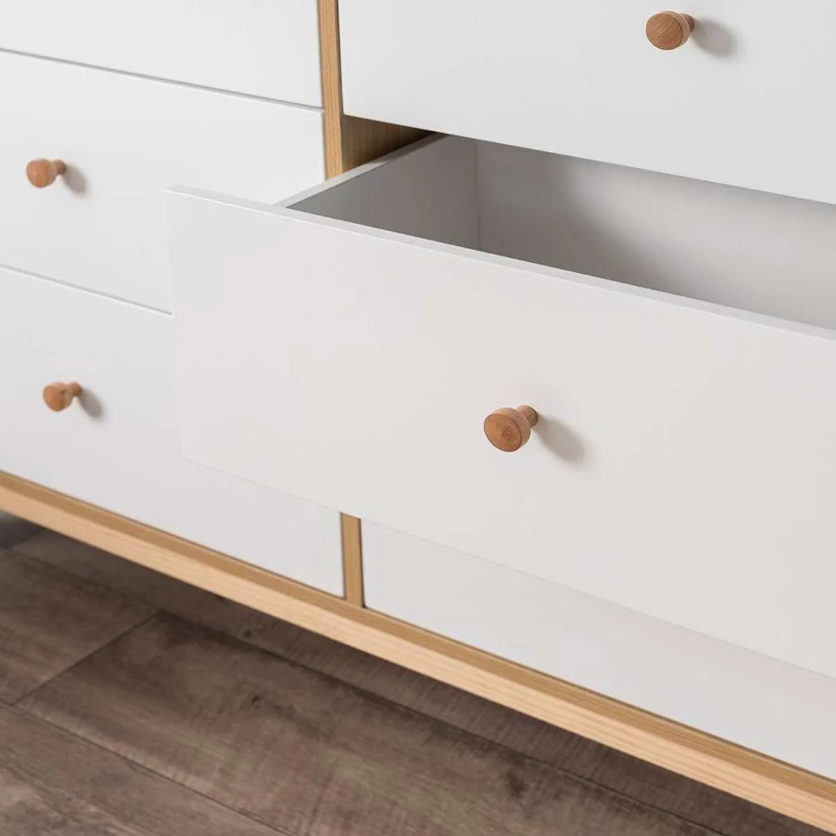 Aspen Six Drawer - White/Natural - Image 7