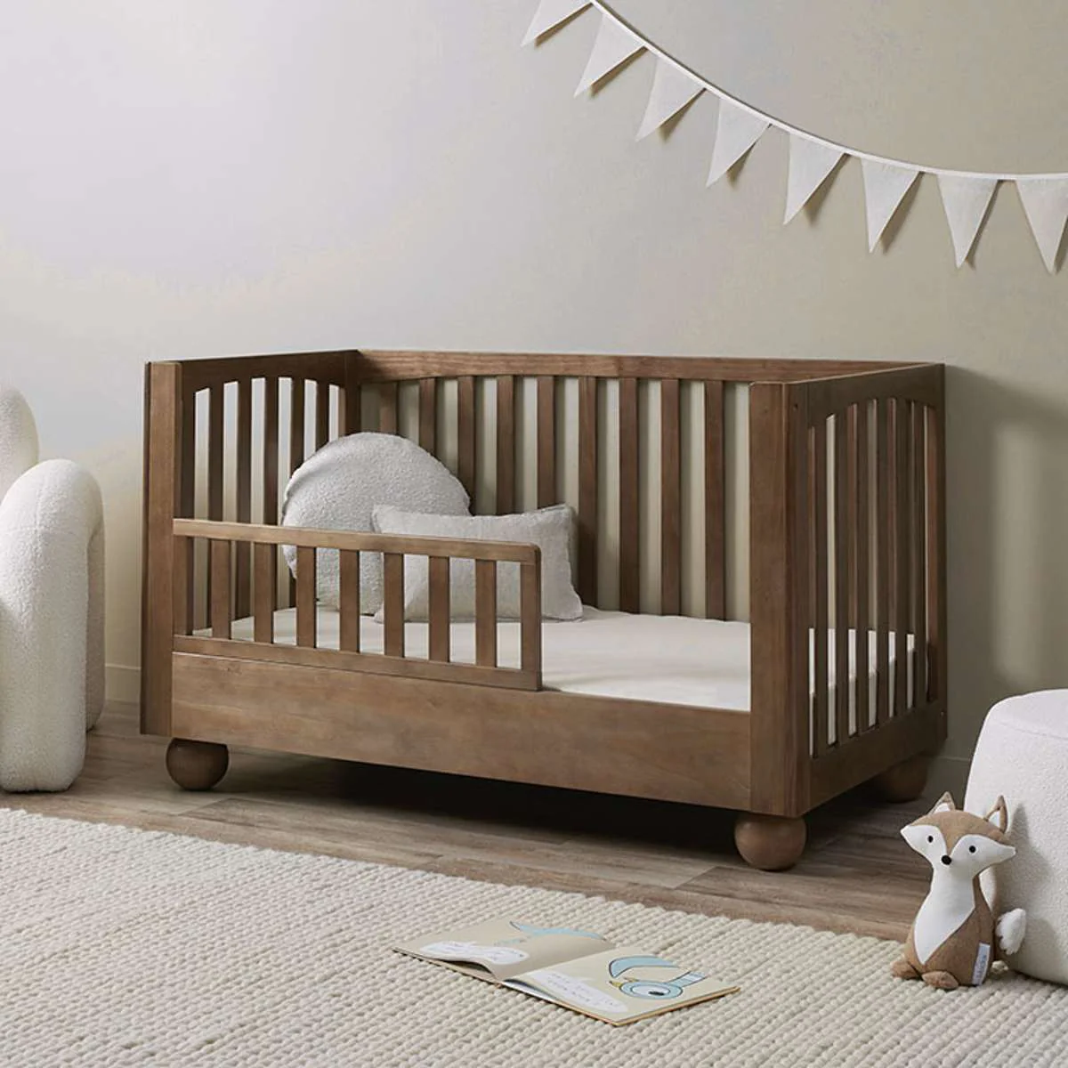 Blake Almond 3-in-1 Conversion Cot Bundle - Image 4