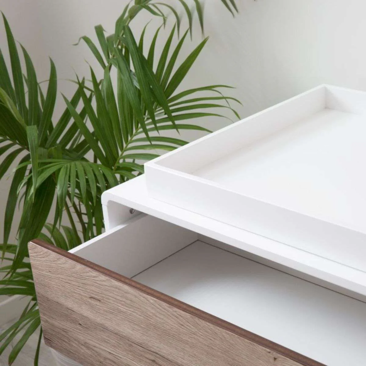 Changing Tray - White - Image 2