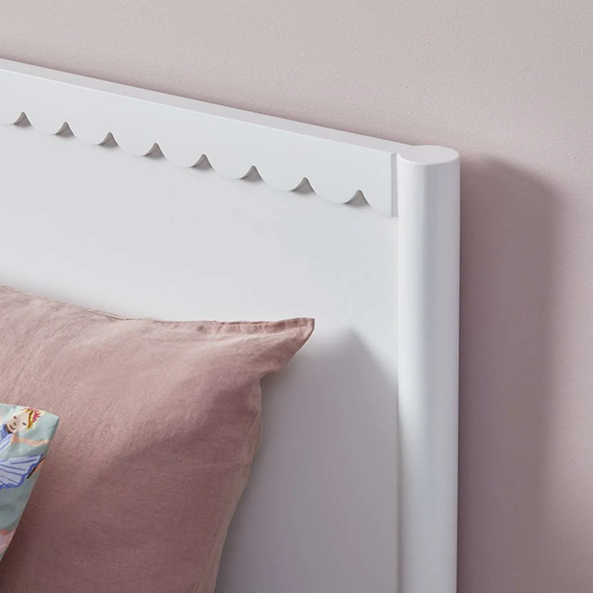 Maisie Scalloped Bed - King Single - White - Image 5
