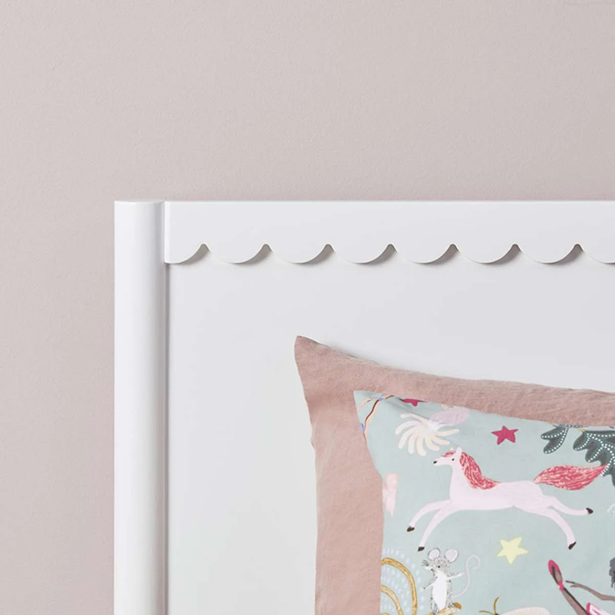 Maisie Scalloped Bed - King Single - White - Image 6