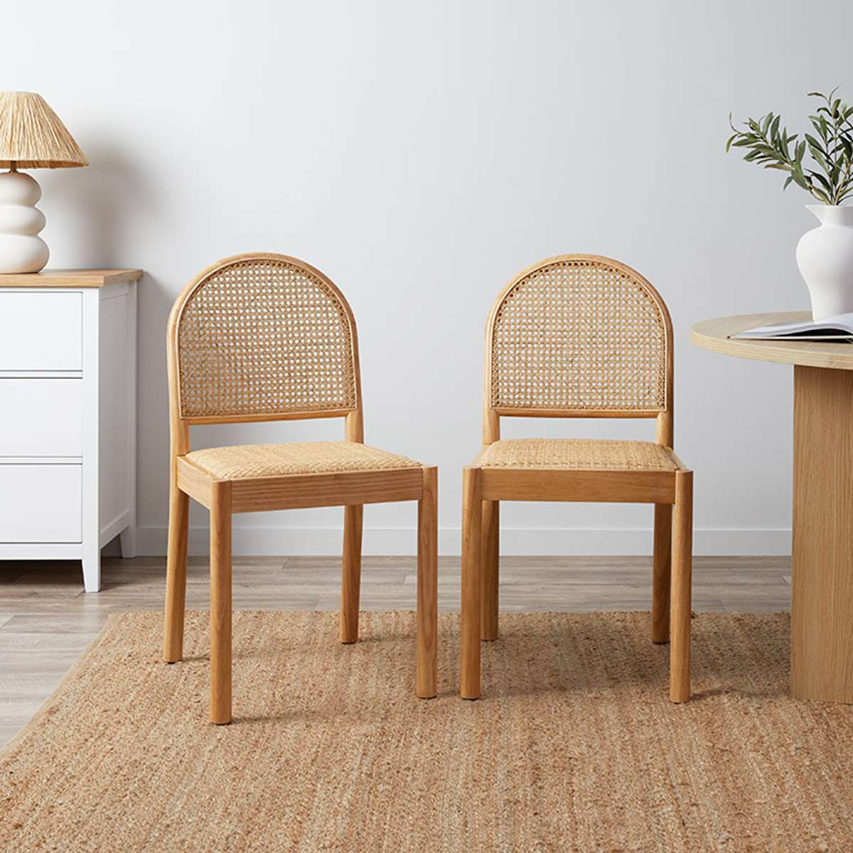 Amara Table and Mateo Seven Piece Set - Image 2