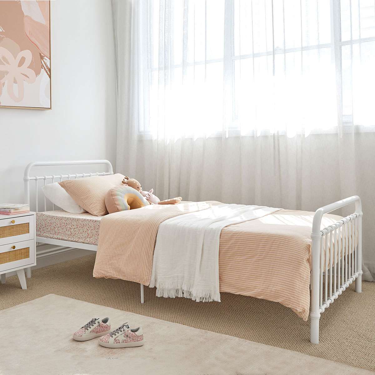 Sonata White King Single Four Piece Bedroom Set - Image 2