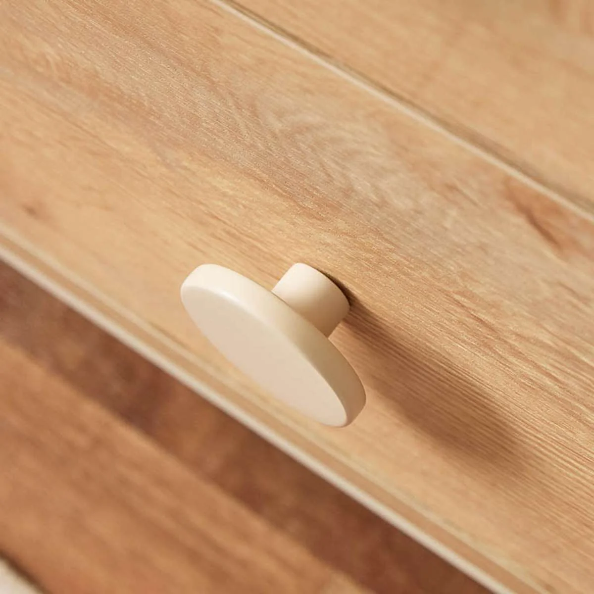 Spotty Six Drawers With Storage - Cream - Image 8